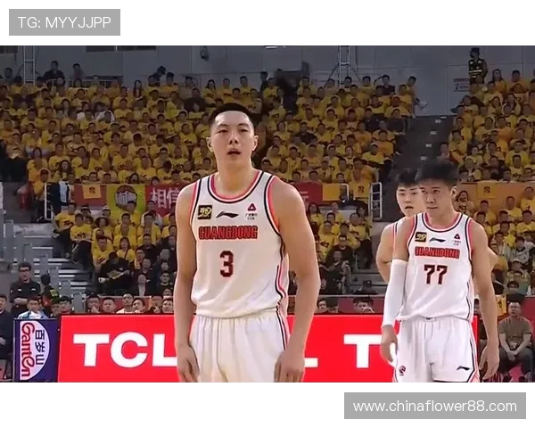 广东启程俱乐部杯！萨姆纳不提裤子，奎因帅气，杨溢也随队出征！